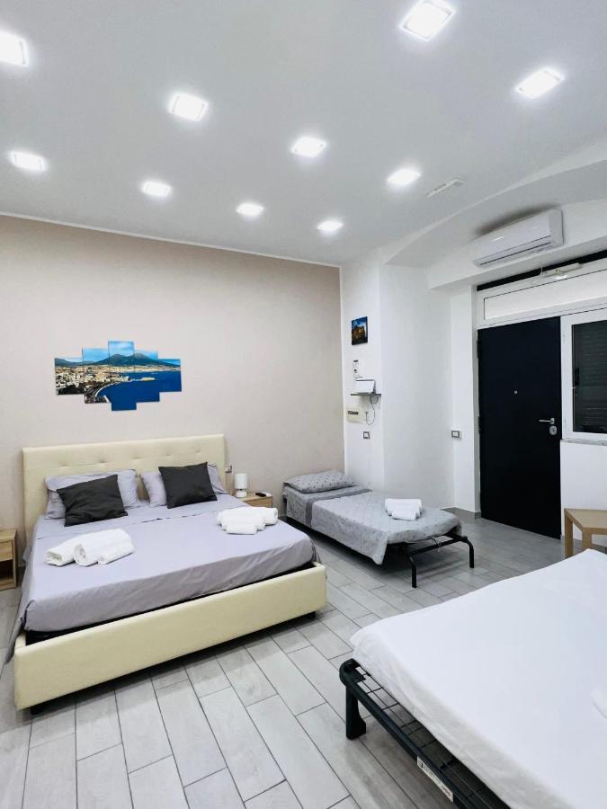Apartament Antonio'S House Neapol Zewnętrze zdjęcie